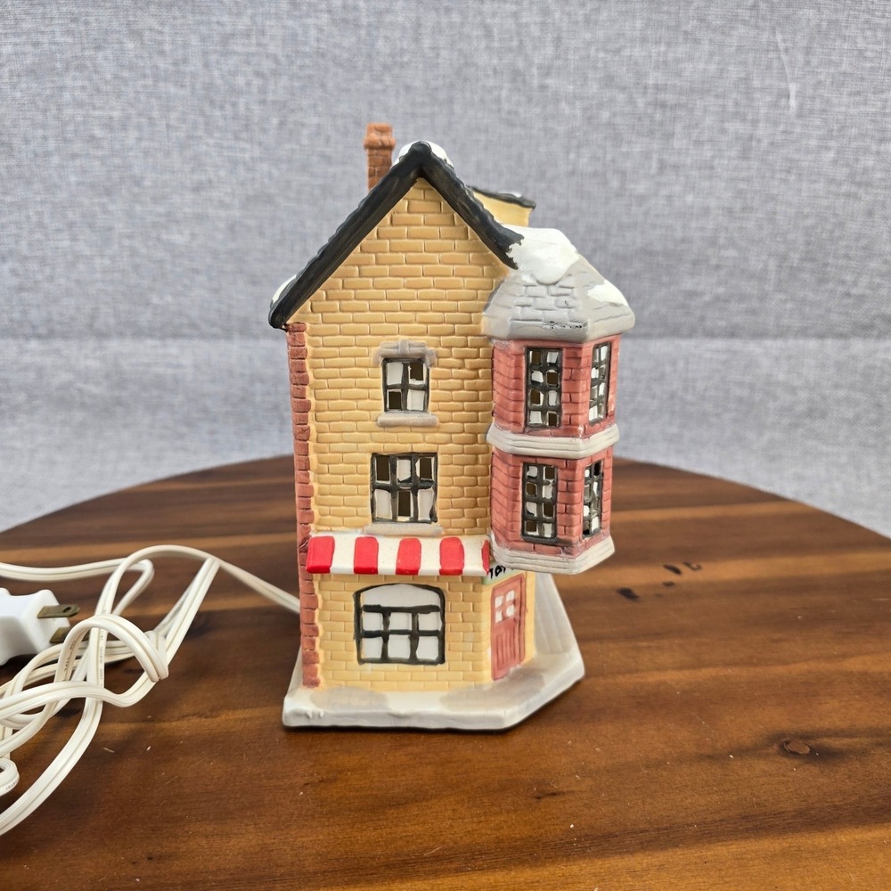 Dickens Collectables Hand Painted Porcelain Lighted House Village Toy Shop - Picture 4 of 7